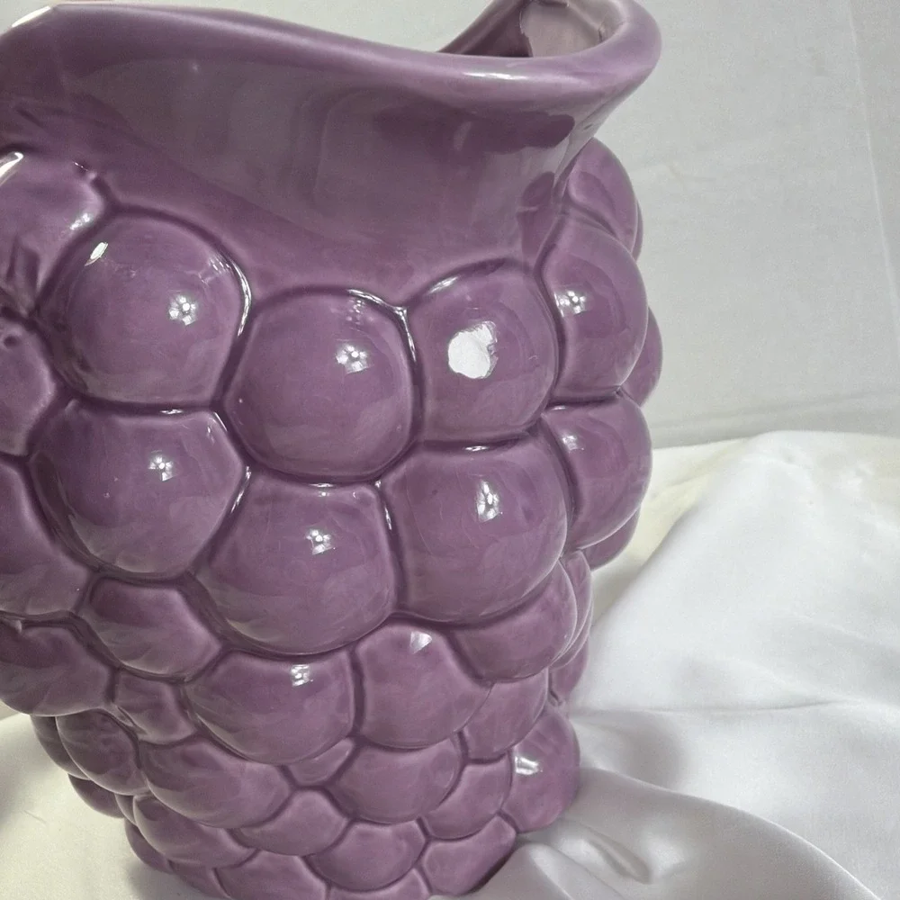 Purple‎ Grape Ceramic Pitcher Vintage Style Kitchen Decor Beverage Server